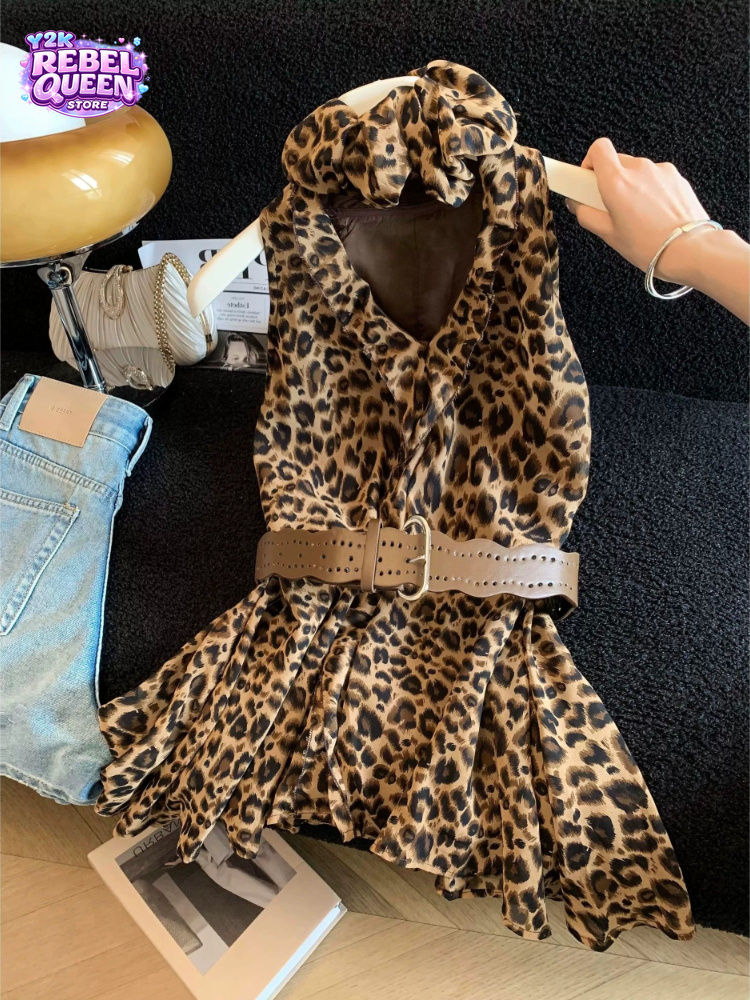 Vintage Fashion Look - Y2K Franse vintage polkadot mouwloze V-hals